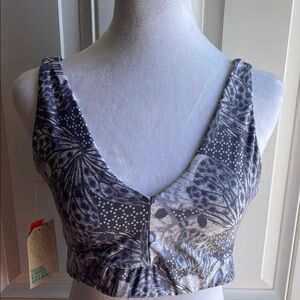 MAAJI Gray & White Sports Top Size Large New!